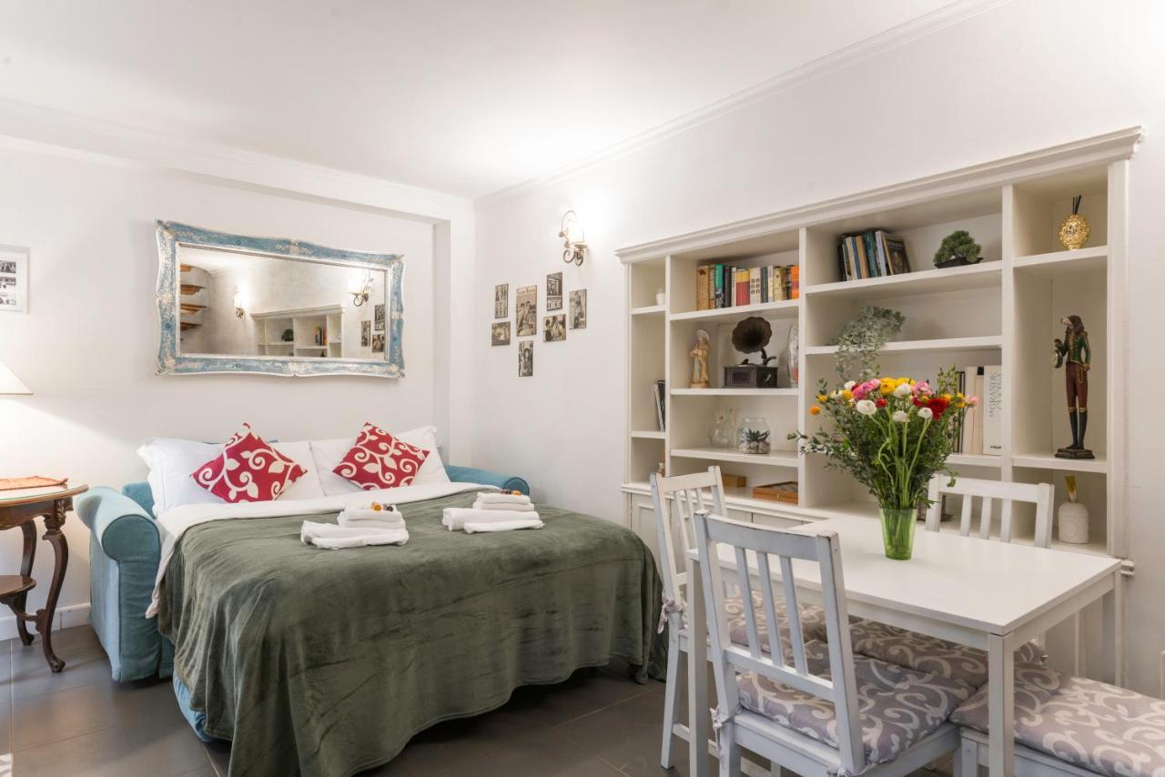 Apartment Cozy Loft Orsini Palace